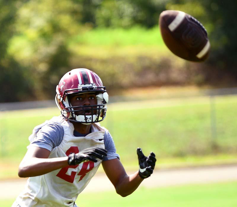 Dothan High Wolves begin football practice